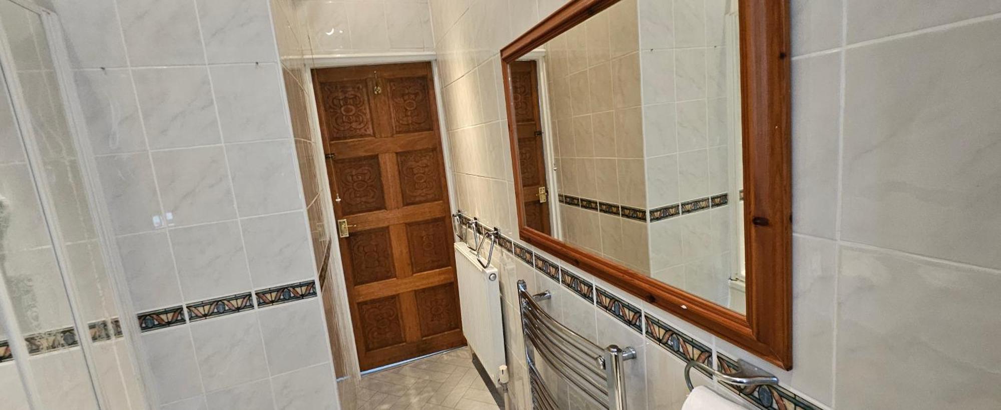 Full In Moss Bank Near Cheetham Hill Holiday home *